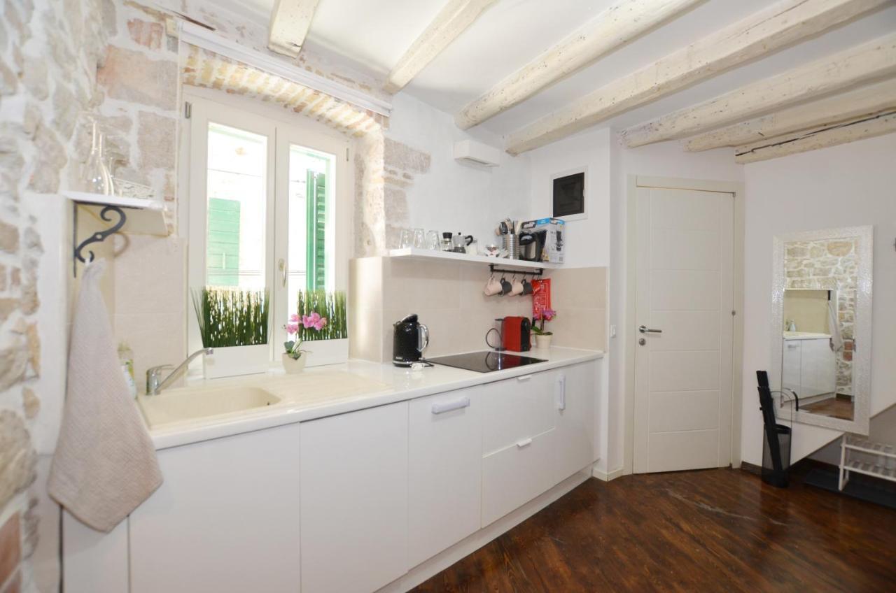 Pisinium Apartment Rovinj Exterior foto