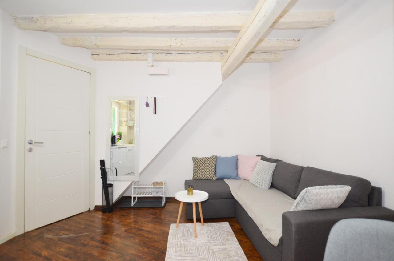Pisinium Apartment Rovinj Exterior foto